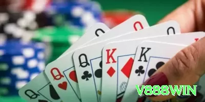 game Royal - Free Download Screenshot 3 - v888win 🃏⚖️ GTO vs Exploitative: comece com GTO, depois explore leaks dos oponentes — winrate explode contra recreacionais! 🧠💡